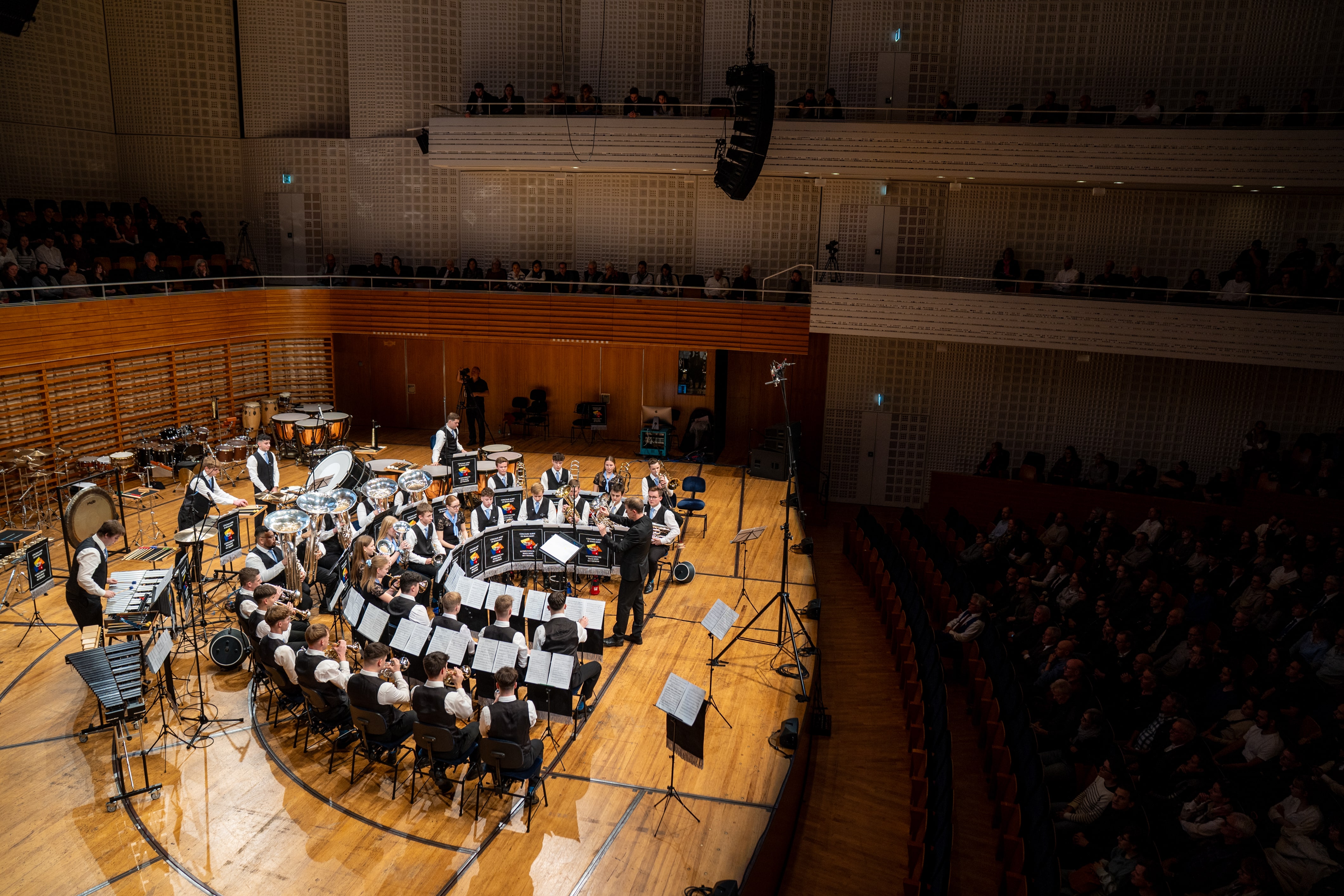 EBORNET 251129 475-min